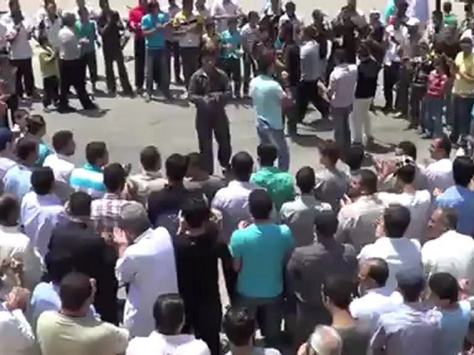 Syria فري برس  درعا خربة غزالة جمعة انتفاضة  العاصمتين 27 7 2012 Daraa