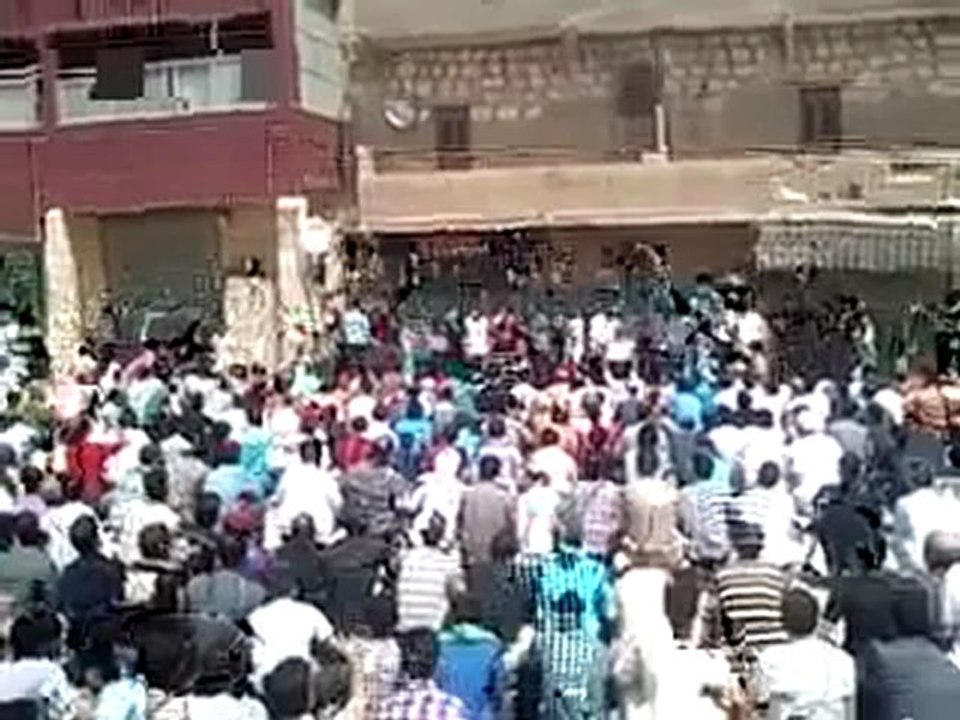 Syria فري برس  حلب جمعة انتفاضة العاصمتين مساكن هنانو  27 7 2012 ج1 Aleppo