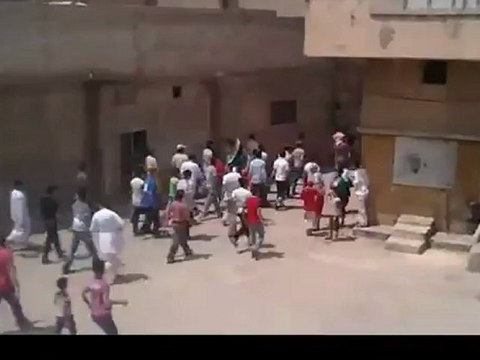 Syria فري برس حماة المحتلة باب قبلي اطلاق نار على مظاهرة الحي 27 7 2012 Hama