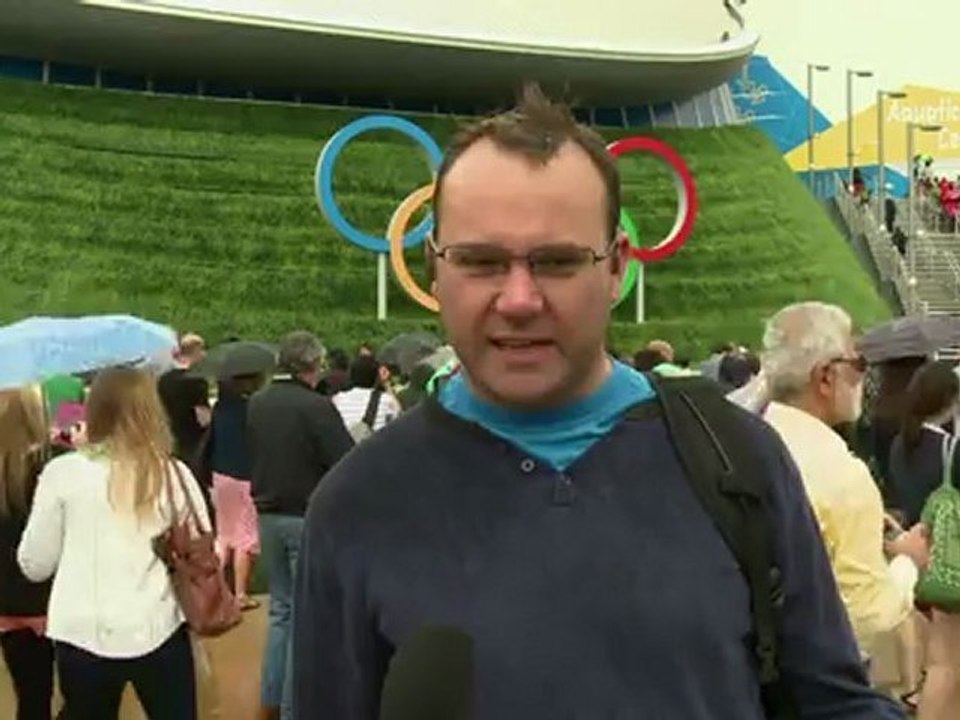 Olympics organisers face storm over empty seats