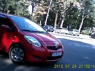 Breloc spion cheie BMW HD  www.nice-gadgets.ro