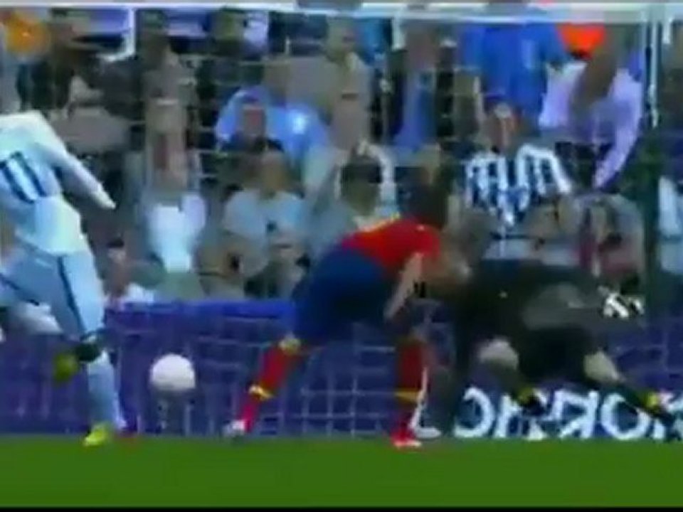 Gol de Bengtson (Honduras) vs España