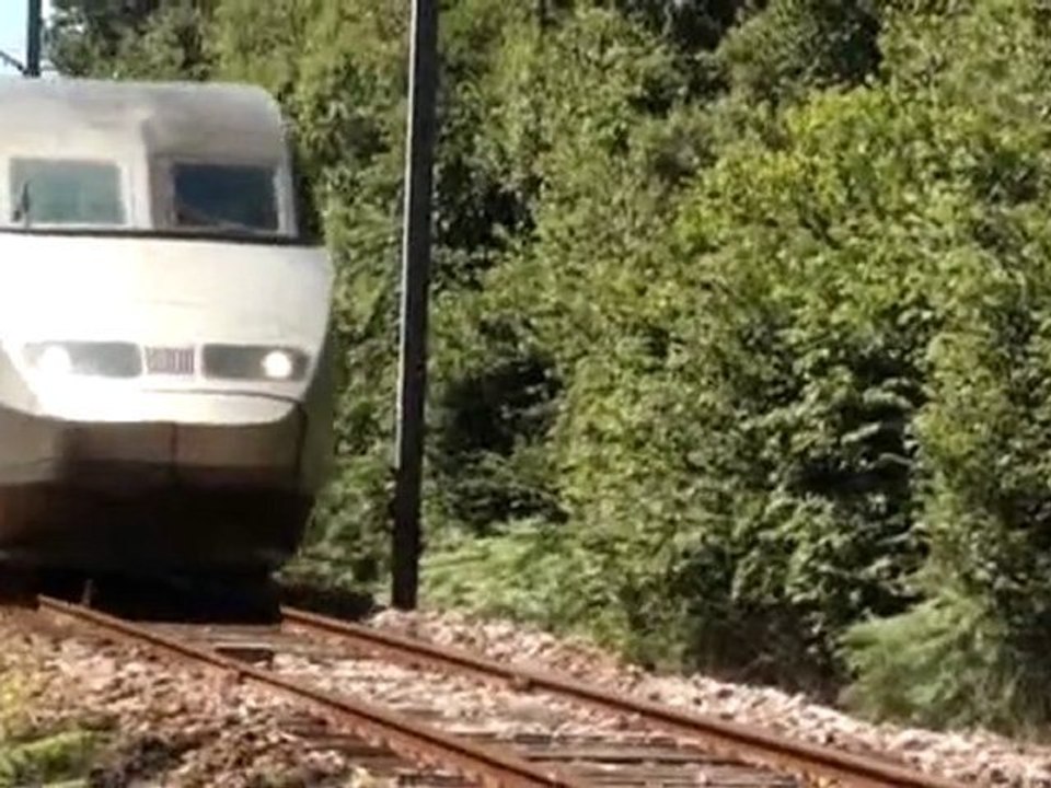 Tgv paris-brest été