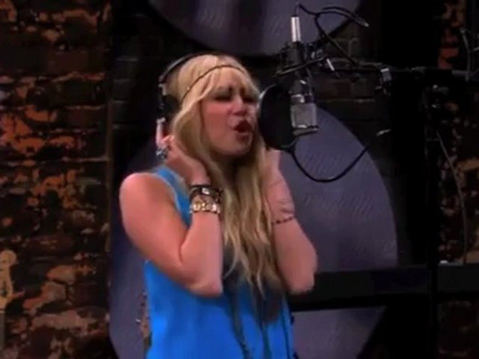 Hannah Montana & IYAZ