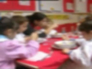 Descargar video: i morosi delle mense scolastiche