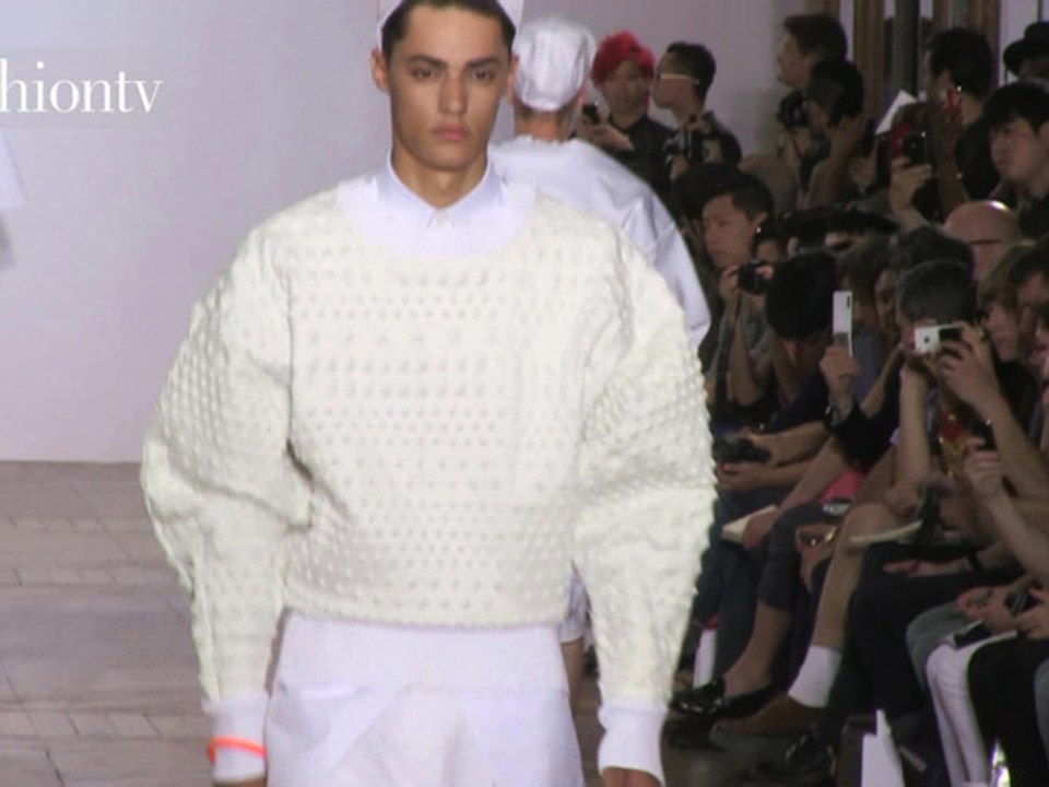 Juun J Men Spring 2013 Show - Paris Men's FW | FashionTV
