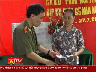 ANTÐ - Trao nhà tình nghĩa cho gia đình liệt sĩ