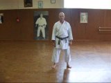 karaté club Léo Lagrange Draguignan kata Unsu ralenti http://www.karate-shotokan.fr