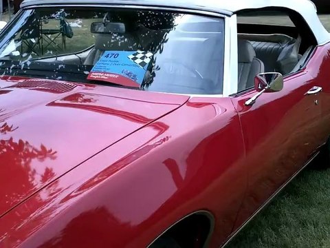 1969 Pontiac Lemans - 2 door convertible Pontiac Lemans. Classic car!