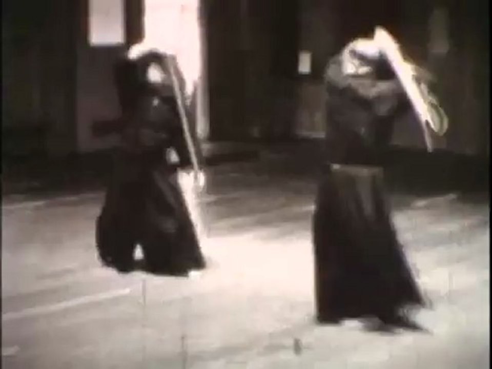 Tsuba wari