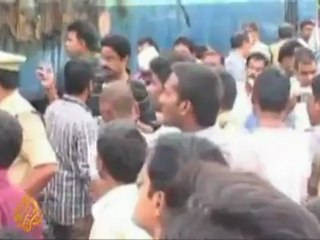 Dozens killed in southern India train fire