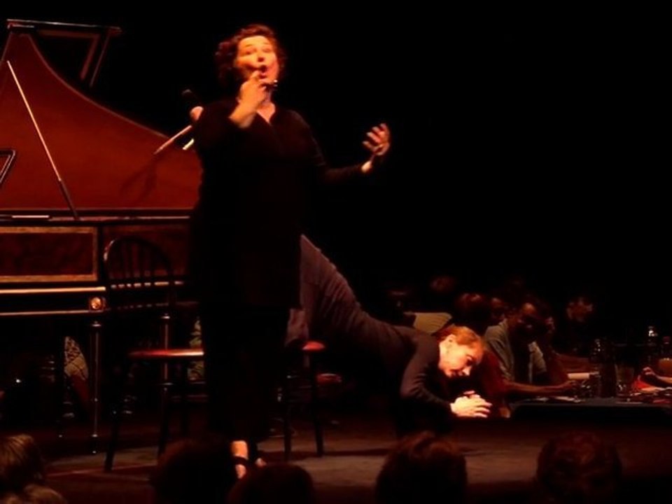 "Como Quieres" - Cie Toujours après Minuit