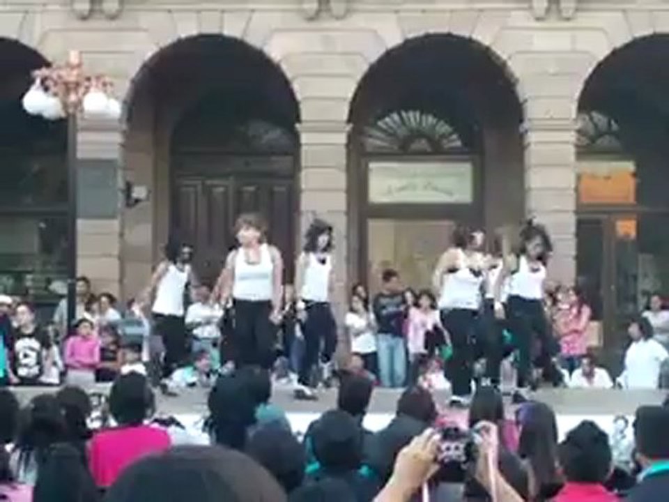 Unik Song - Lovey Dovey (Hallyu Wave Kpop SLP)