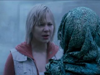 Silent Hill Revelation 3D Trailer