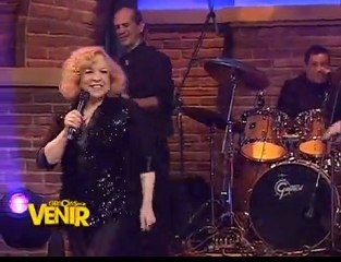 Violeta Rivas canta