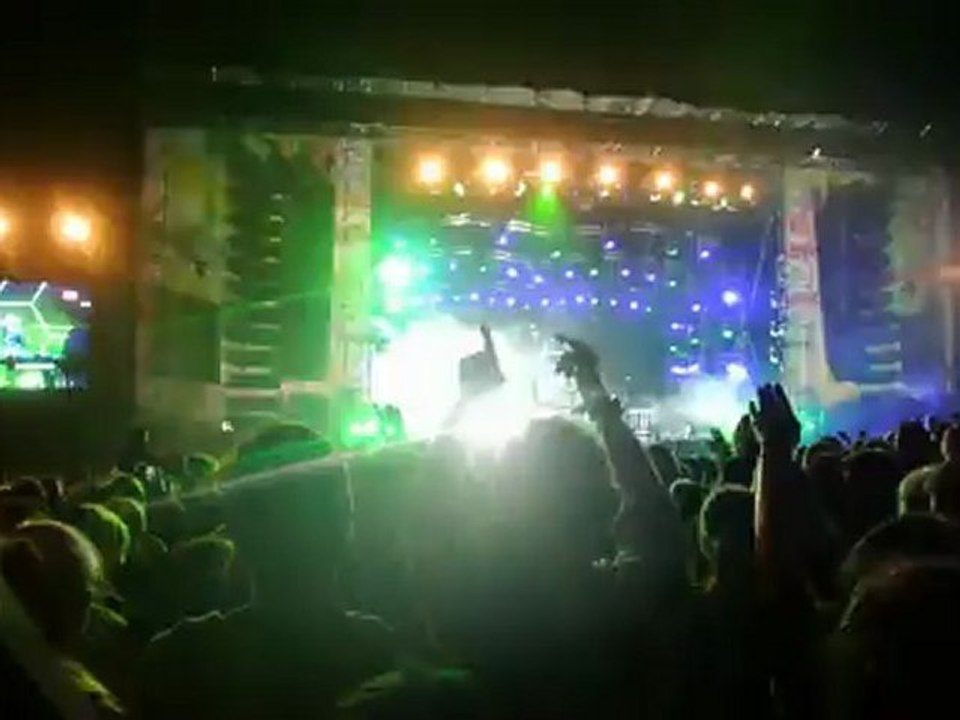 David guetta is a .... live at paleo festival nyon switzerland