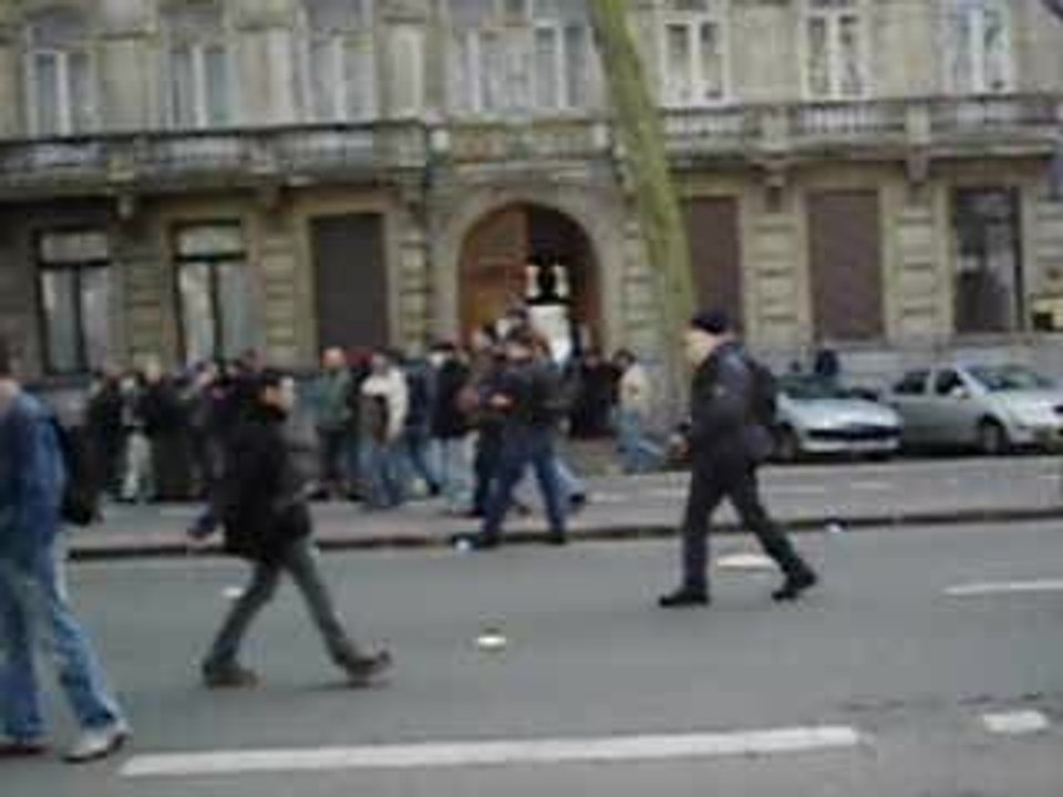 Bakeu à terre