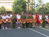 Cảnh sát cơ động Nghệ An biểu diễn khí công