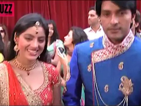 Sooraj Sandhya EXPOSE Rajkumar's REAL INDENTITY in Diya Aur Baati Hum 26th July 2012