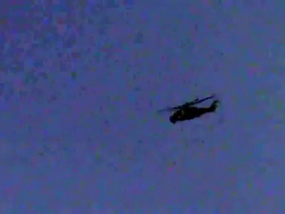 Syria فري برس حلب صلاح الدين  لحظة إطلاق صاروخ من المروحية جـ2 29 7 2012 Aleppo