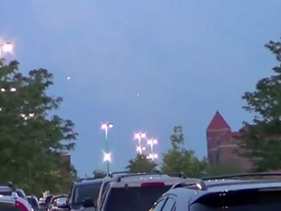 UFO . 2012