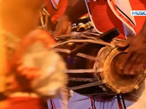 Appachchi - Neluka Deemantha Liyanage Official Full HD Video From Music.lk