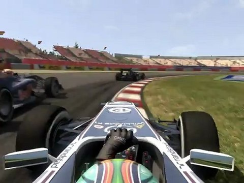 F1 2011 - GP d'Espagne - Kier vs Webber en onboard (2)