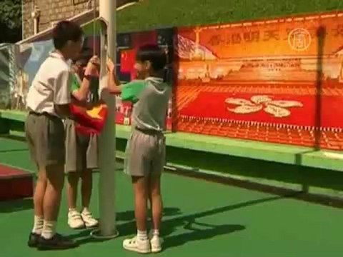 Гонконгцы против нового учебного пособия из Пекина