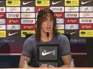 Barcelone - Puyol derrière Vilanova