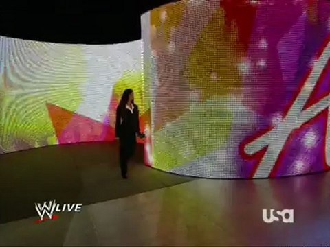 WWE Monday Night Raw 720p HDTV 30th July 2012 Video Watch Online by DesiTvForum.net Part1