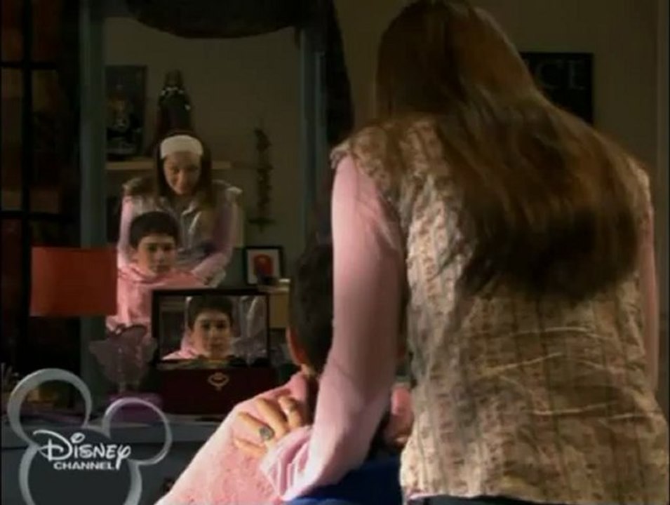 Derek S2 EP2.Hockey et séduction