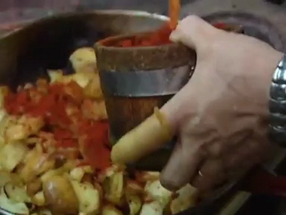 Knoblauchsuppe: Eine Spezialit?t aus Madrid | Euromaxx ? la carte'