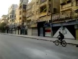 Syria فري برس  حلب أحد عناصر الجيش الحر في صلاح الدين خلال وقت راحته 31 7 2012 Aleppo