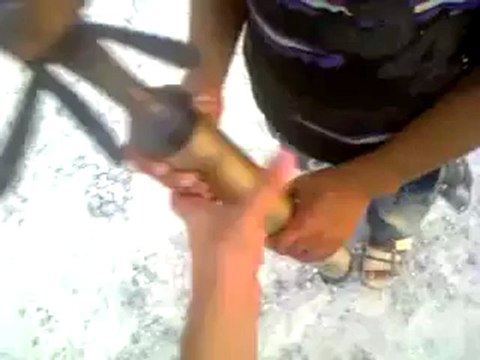 Syria فري برس حلب أحد الصواريخ التي قصف بها اليوم حي الصاخور بحلب 31 7 2012 Aleppo