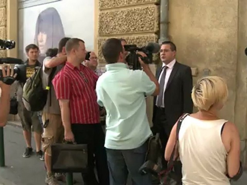 Most wanted Nazi suspect Csatary denies war crimes