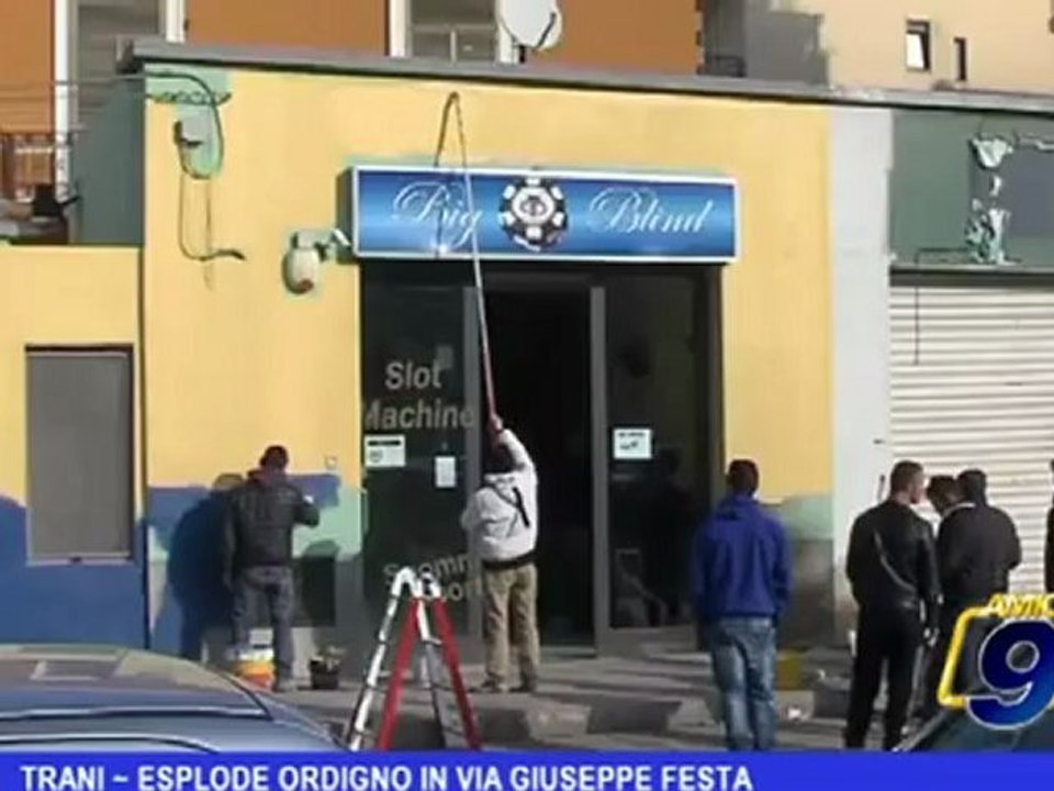 Trani | Esplode ordigno in via Giuseppe Festa