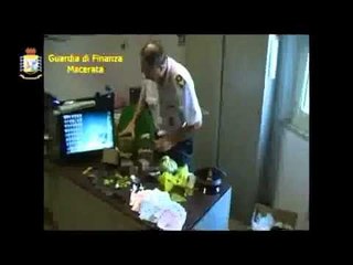 Civitanova Marche (MC) - Droga, in manette pusher minorenne (31.07.12)