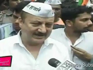 Actor Anupam Kher in Andolan against corruption