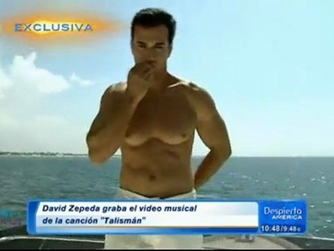 David Zepeda @davidzepeda1 se lanzó como cantante y grabó el video de su primer sencillo
