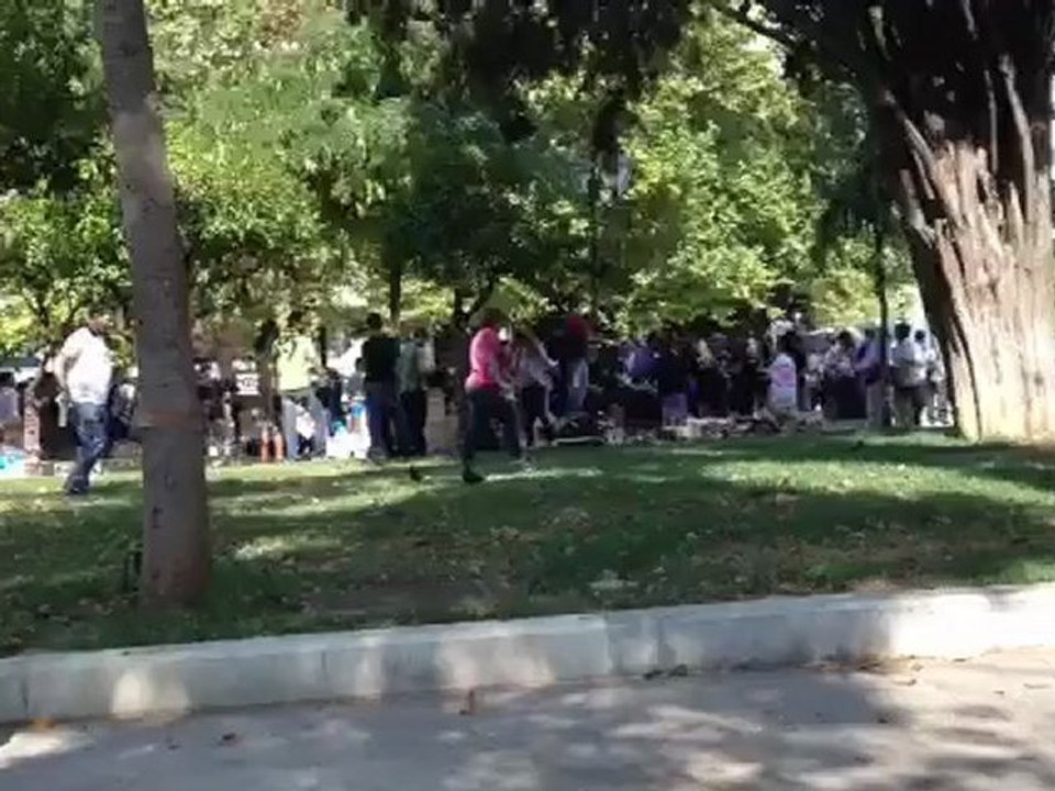 Δωρεάν τρόφιμα από την Χρυσή Αυγή