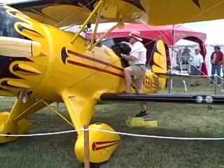 How to Put a Cockpit Cover on a Waco Aircraft Quickly