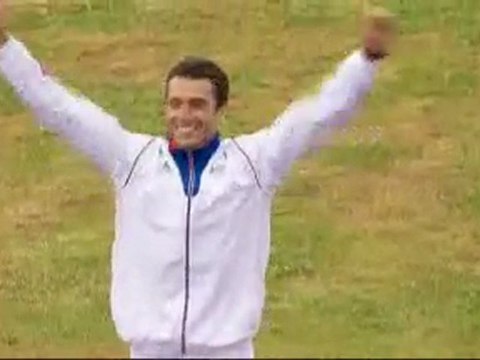 JO Londres : Estanguet fête sa médaille d'or
