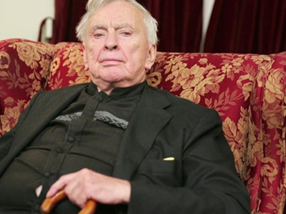 Morre Gore Vidal