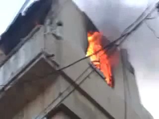 Syria فري برس  حمص القصف المتواصل على باب هود, واحتراق البيوت1 8 2012 Homs