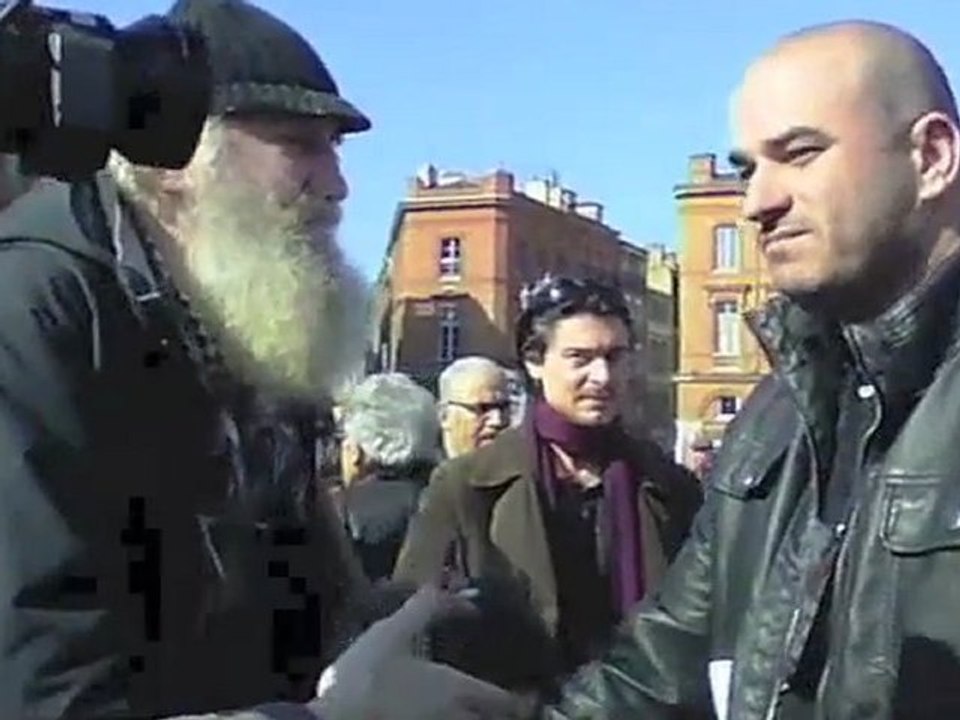 yannis youlountas sur l'origine des journées internationale de solidarité avec le peuple grec en lutte