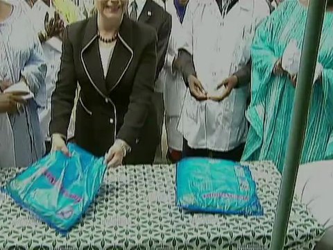 Hillary Clinton meets Senegal President Macky Sall