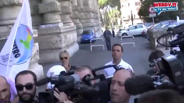 Idv - 4 Referendum per difendere la Costituzione (01.08.12)