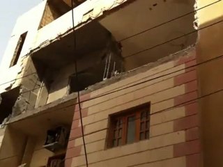 Syria فري برس ديرالزوراستهداف الأبنية بحي الحميدية 30 7 2012 Deirezzor