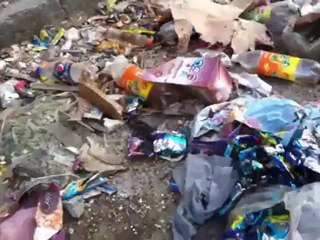 Syria فري برس ديرالزوراستهداف أبنية وسيارات انكليزي31 7 2012 Deirezzor