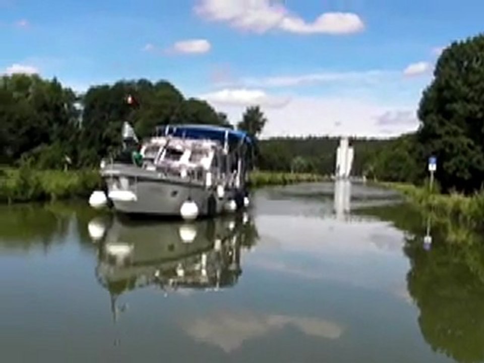 Chaumont : Balade sur le canal